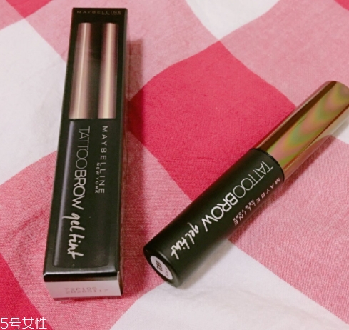 染眉膏可以持續(xù)多久？一天都不會(huì)暈妝的小秘密