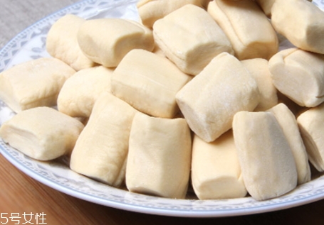 糖瓜是什么做的？小年傳統(tǒng)食品