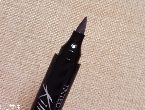 染眉膏可以帶上飛機(jī)嗎？