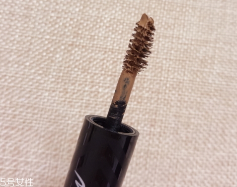 染眉膏可以帶上飛機(jī)嗎？