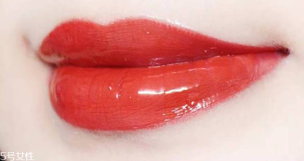 mac口紅哪個(gè)色號(hào)好看又百搭？超全試色