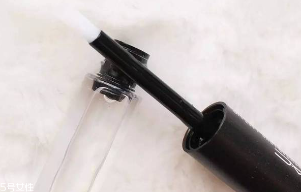 mac口紅哪個(gè)色號(hào)好看又百搭？超全試色