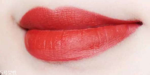 mac口紅哪個(gè)色號(hào)好看又百搭？超全試色