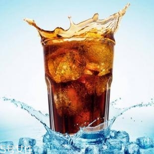 姜絲可樂真的驅(qū)風(fēng)寒嗎 姜絲可樂的神奇功效 姜絲可樂真的驅(qū)風(fēng)寒嗎 姜絲可樂的神奇功效