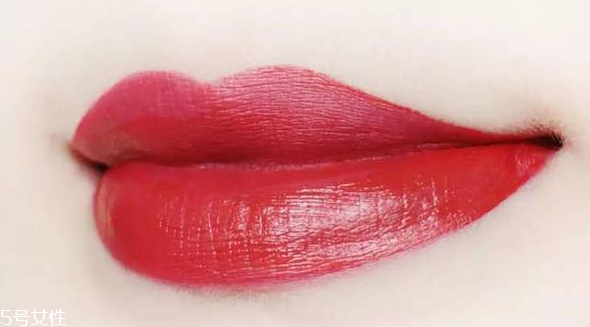 mac口紅哪個(gè)色號(hào)好看又百搭？超全試色
