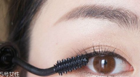 睫毛膏怎么刷好看？給你帶來(lái)深邃雙眸