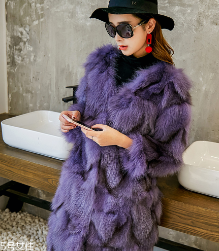 皮草會越穿越大嗎？皮草尺碼要這樣選