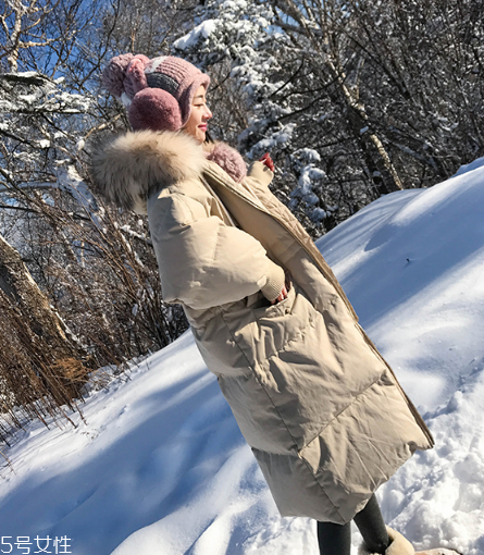 大毛領(lǐng)怎么打理？大毛領(lǐng)帶你度過(guò)溫暖冬季