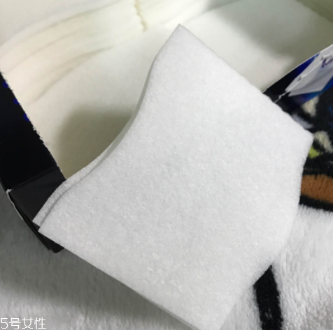 化妝棉濕敷多久好？五分鐘就好