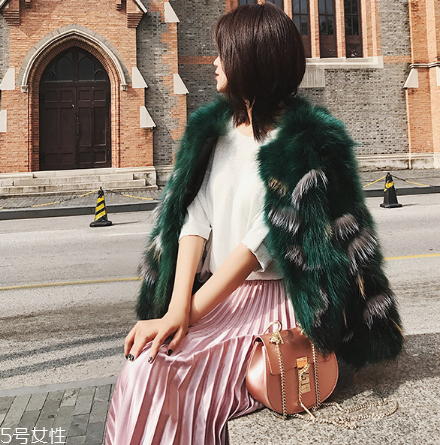 買皮草上哪個網站？這些網站都很便宜