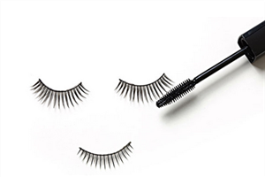 怎么正確使用睫毛夾？這樣刷睫毛眼睛大一倍