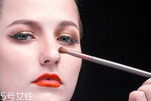 鼻影刷怎么用？鼻影的正確畫法