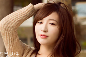 睫毛增長(zhǎng)液可以用于眉毛嗎？睫毛增長(zhǎng)液還可以涂頭發(fā)