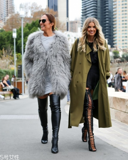 灰色皮草怎么搭配？這樣就能輕松駕馭
