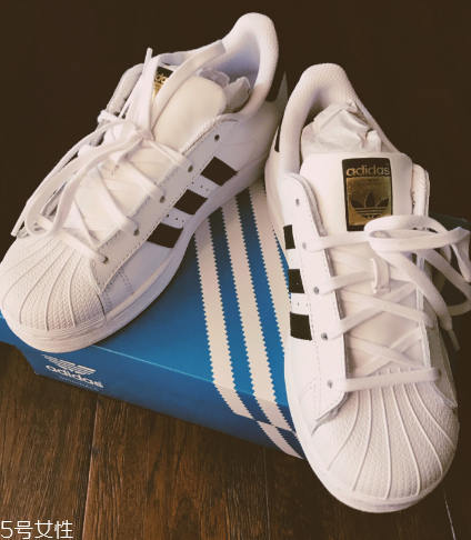 2018流行什么款式板鞋？超火的板鞋款式大盤點(diǎn)