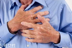 哪些人不能朝左睡覺？有心病人群