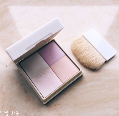 紀梵希粉餅色號怎么選？