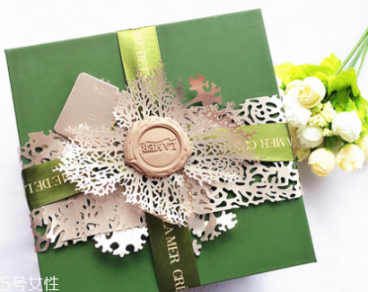 LA MER修護(hù)精華露孕媽能用嗎？適合產(chǎn)后去皺