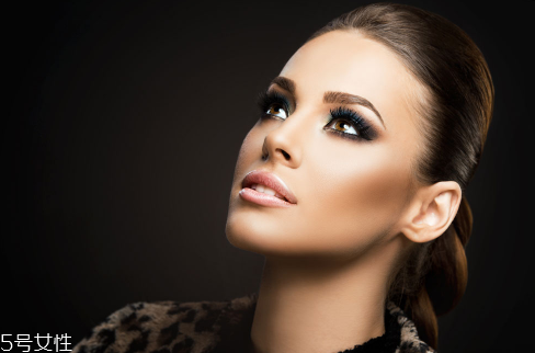 眼睫毛怎么保養(yǎng)？損傷睫毛的壞習慣