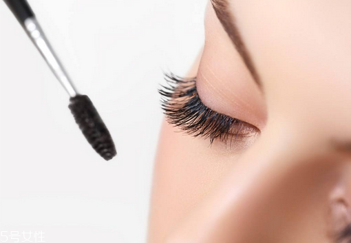 防水睫毛膏哪個(gè)牌子好用？出門約會(huì)必備神器