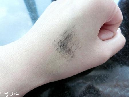 睫毛膏怎么刷好看？給你帶來(lái)深邃雙眸