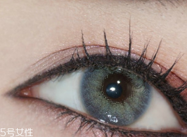怎樣讓睫毛變長(zhǎng)變翹？下眼線還可以畫出來