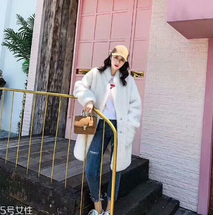 冰島毛怎么清洗？超級(jí)好打理的一種面料