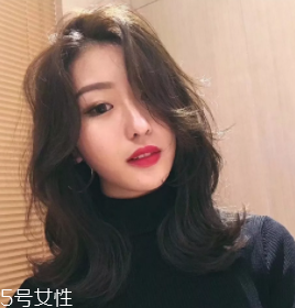 外翻卷發(fā)適合哪些人？御姐氣質(zhì)的臉