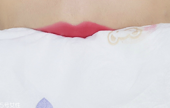 啞光口紅適合什么樣的人？這些口紅一樣都不能少