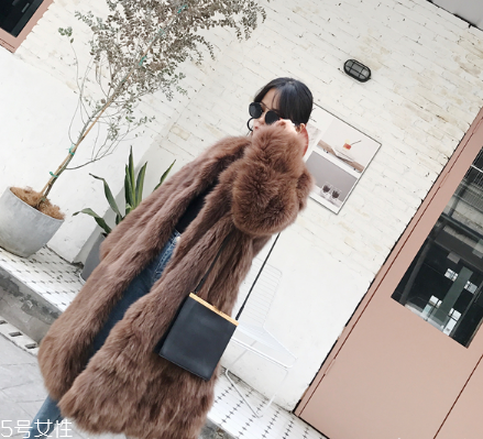 皮草什么時候買最便宜？小編教你輕松省錢