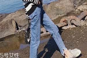 寬松牛仔褲配什么上衣？帶給你不一樣的美感