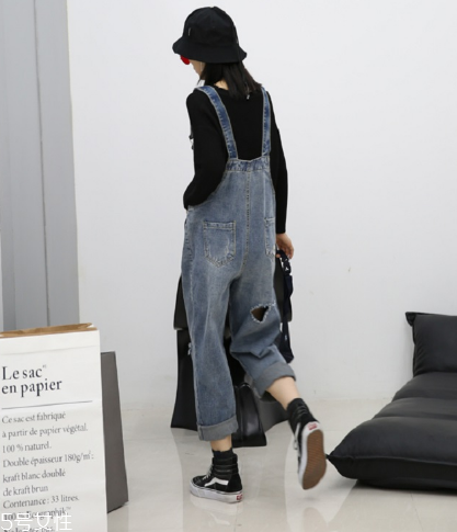 寬松牛仔褲配什么上衣？帶給你不一樣的美感