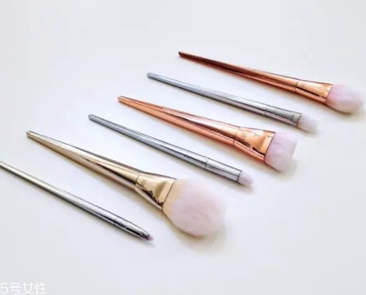 鼻影刷什么牌子好用？