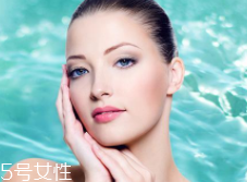 美白精華可以常年使用嗎？春秋用最好