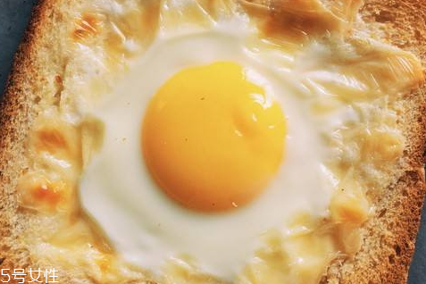 烤箱烤吐司溫度時(shí)間多少 烤箱烤吐司技巧 烤箱烤吐司溫度時(shí)間多少 烤箱烤吐司技巧