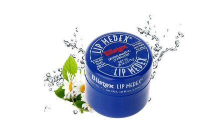 天天涂唇膏有什么好處和壞處？持久水潤一整天