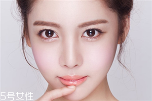 唇色深適合什么顏色口紅？多嘗試才會(huì)找到最適合自己的