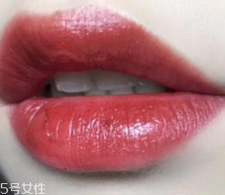 Mac口紅哪個顏色最火？6款最愛唇色試色