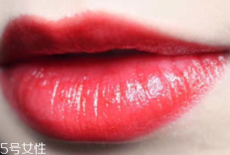 Mac口紅哪個顏色最火？6款最愛唇色試色