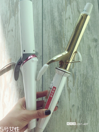 小泉成器陶瓷卷發(fā)棒好用嗎？好用的發(fā)型工具卷發(fā)棒