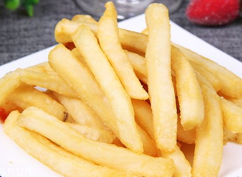 烤箱烤薯?xiàng)l溫度和時間 烤箱烤薯?xiàng)l的技巧 烤箱烤薯?xiàng)l溫度和時間 烤箱烤薯?xiàng)l的技巧