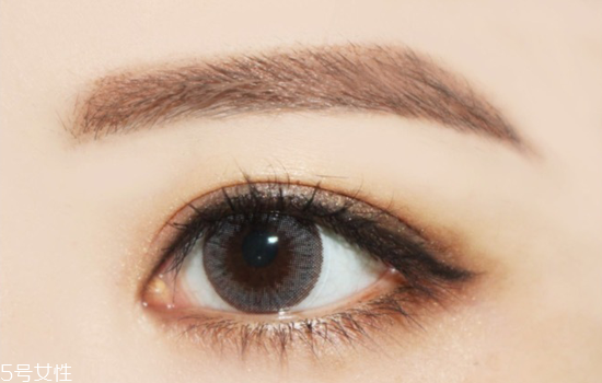 紅唇妝怎么畫(huà)最好看？復(fù)古紅唇妝的畫(huà)法