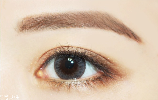 紅唇妝怎么畫(huà)最好看？復(fù)古紅唇妝的畫(huà)法