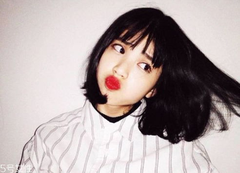 內(nèi)扣短發(fā)適合什么臉型？臉小是關(guān)鍵