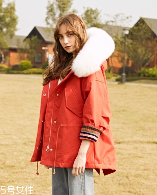 冬天穿什么羽絨服顯瘦？教你做冬日小妖精