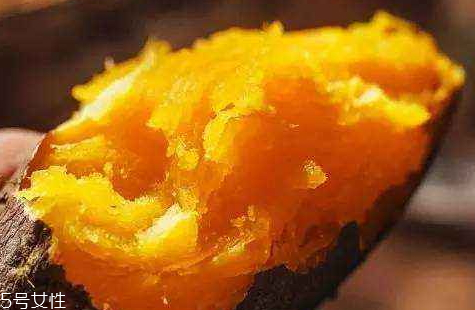 微波爐烤紅薯用光波還是微波 微波爐烤紅薯注意事項 微波爐烤紅薯用光波還是微波 微波爐烤紅薯注意事項