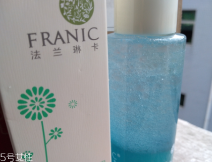 卸妝油哪個(gè)牌子好用？網(wǎng)紅卸妝油盤點(diǎn)