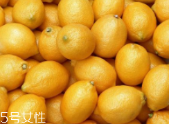 檸檬精油能加在哪些護(hù)膚品中？少量添加都可以