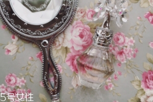 女士香水什么味道好？這6款香水親切又高級(jí)