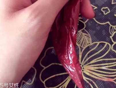 唇釉怎么做？教你自制唇釉的方法